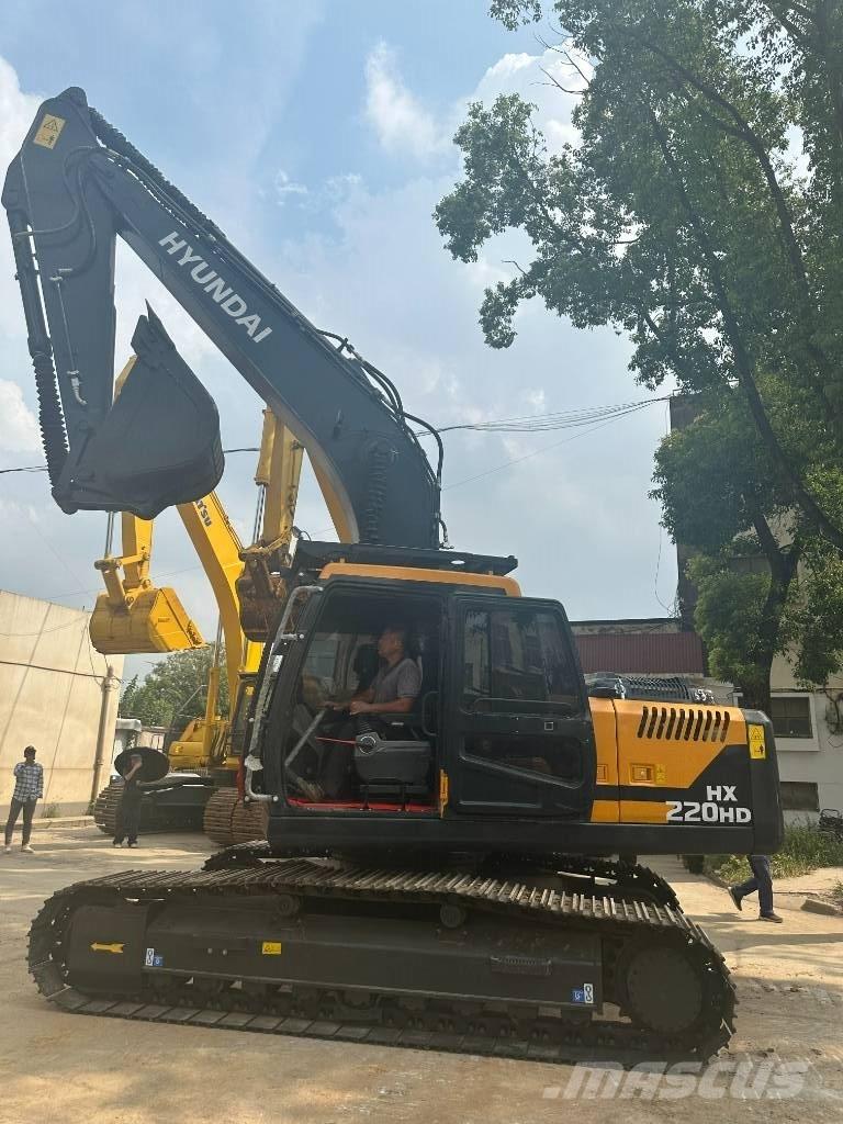 Hyundai HX220HD Midigrävmaskiner 7t - 12t