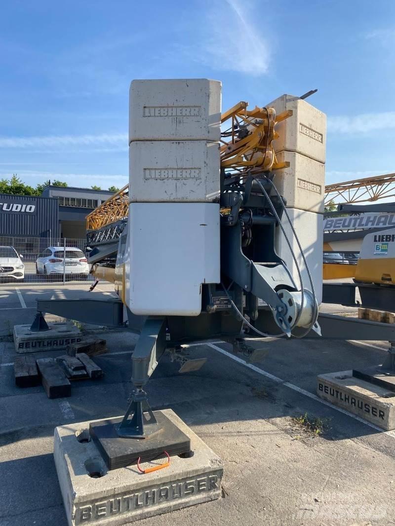 Liebherr L1-24 Byggkranar