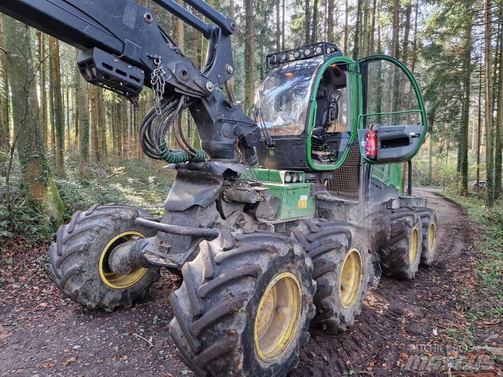 John Deere 1270 E Skördare