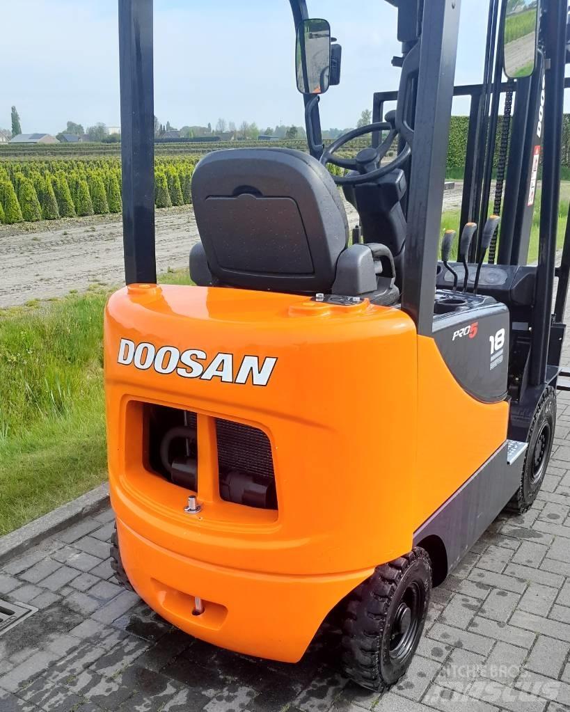 Doosan D18S PRO5 Dieselmotviktstruckar