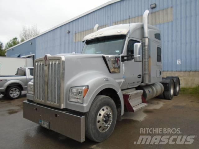 Kenworth W 990 Dragbilar