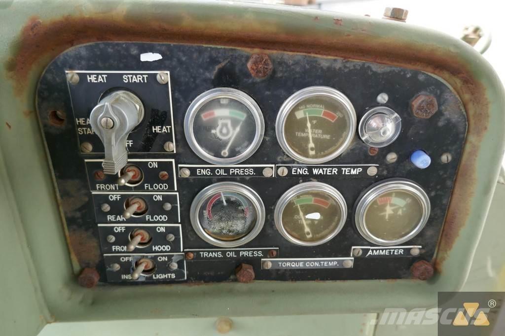 CAT D7F Ex-army Bandschaktare