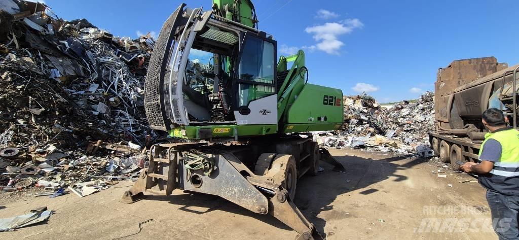 Sennebogen 821 E Avfalls / industri hantering