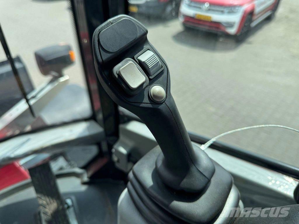 Yanmar V120 Hjullastare
