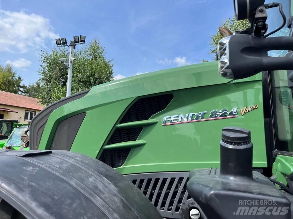 Fendt 824 VARIO Traktorer