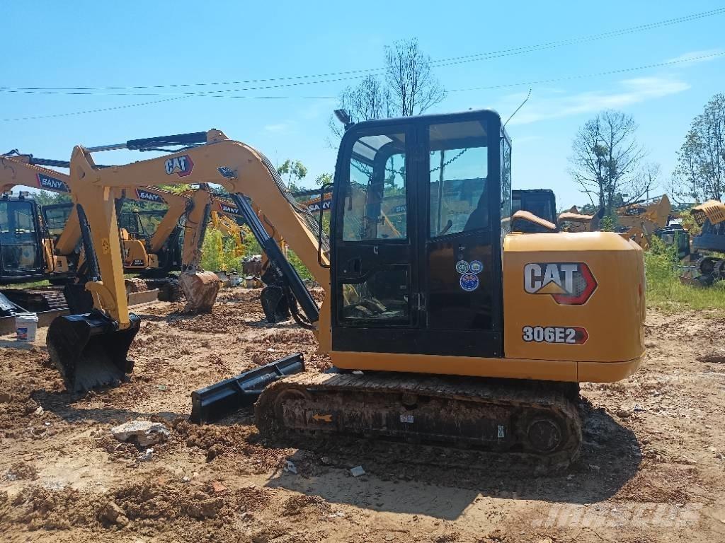 CAT 306 Bandgrävare