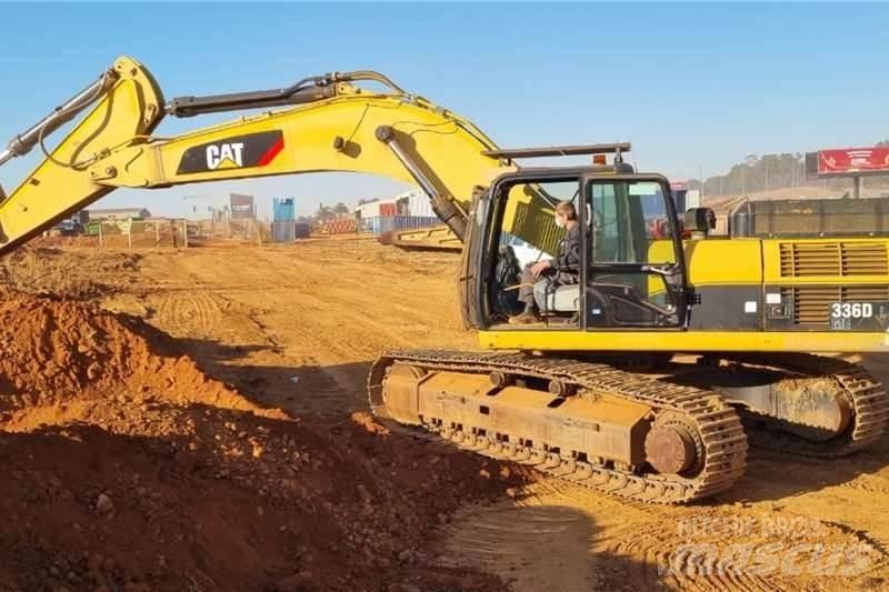 CAT 336D Minigrävare < 7t
