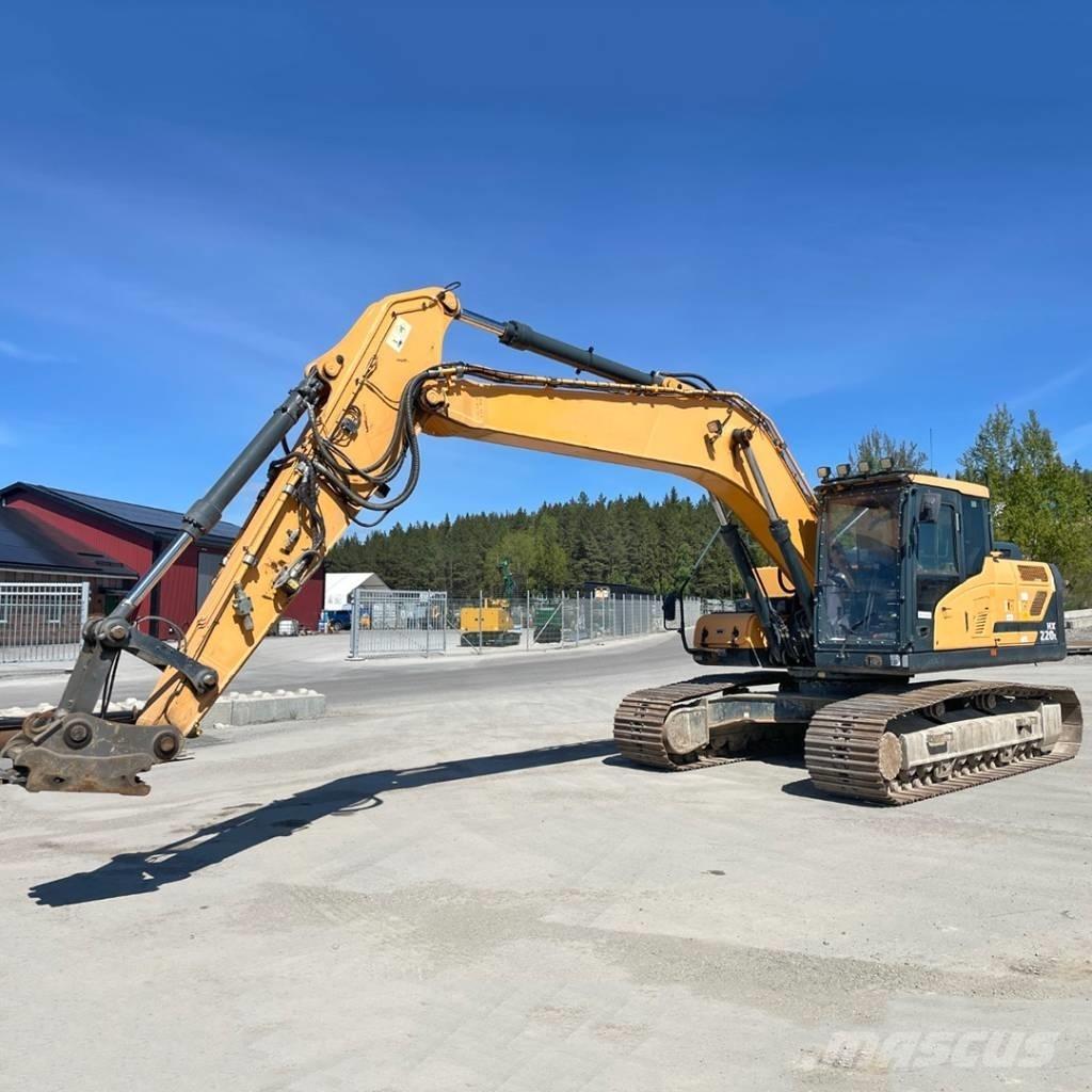 Hyundai HX220L Bandgrävare