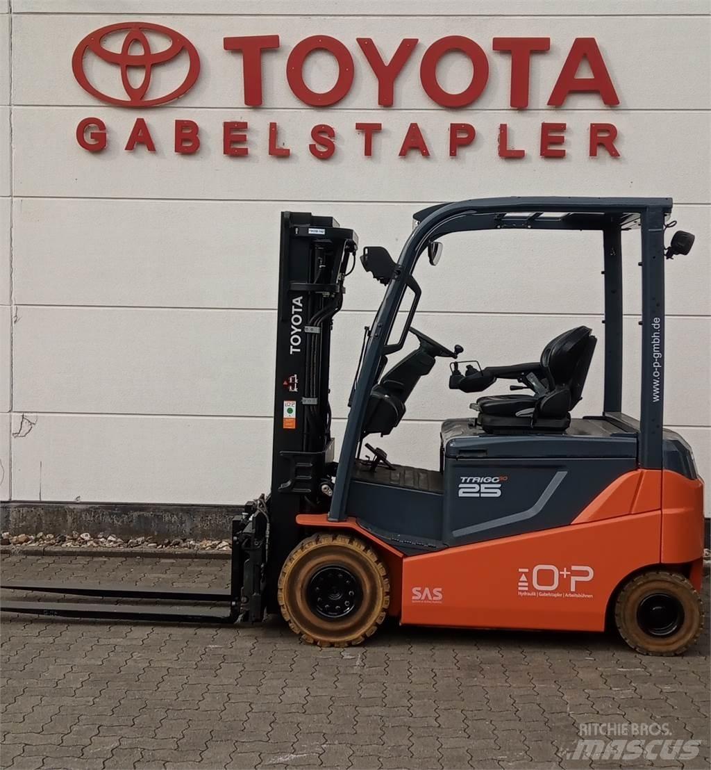 Toyota 8FBMKT25 Elmotviktstruckar