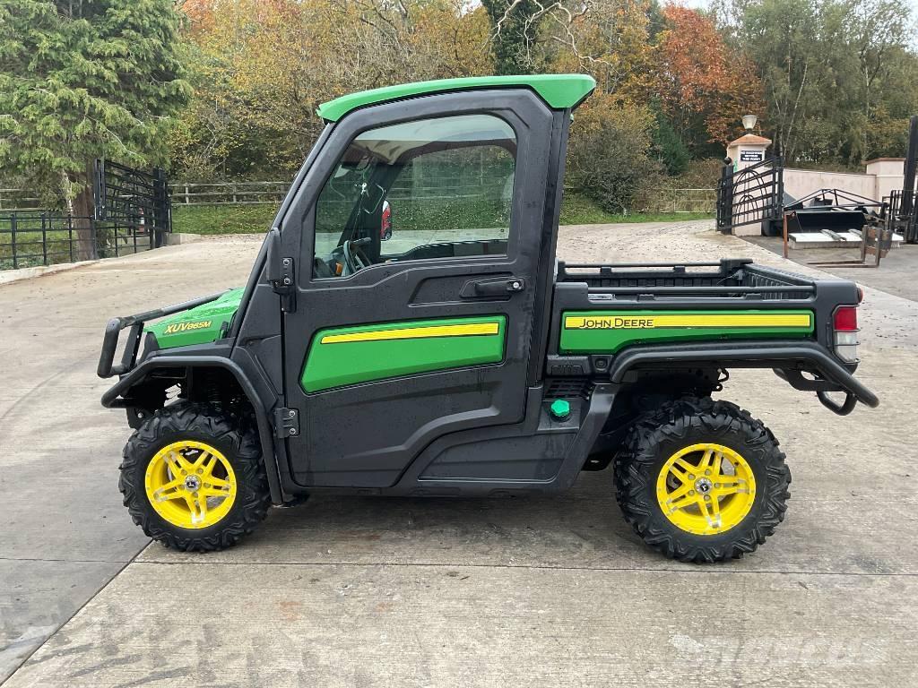 John Deere XUV 865M Teleskoplastare