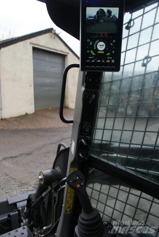 New Holland L 318 Minilastare