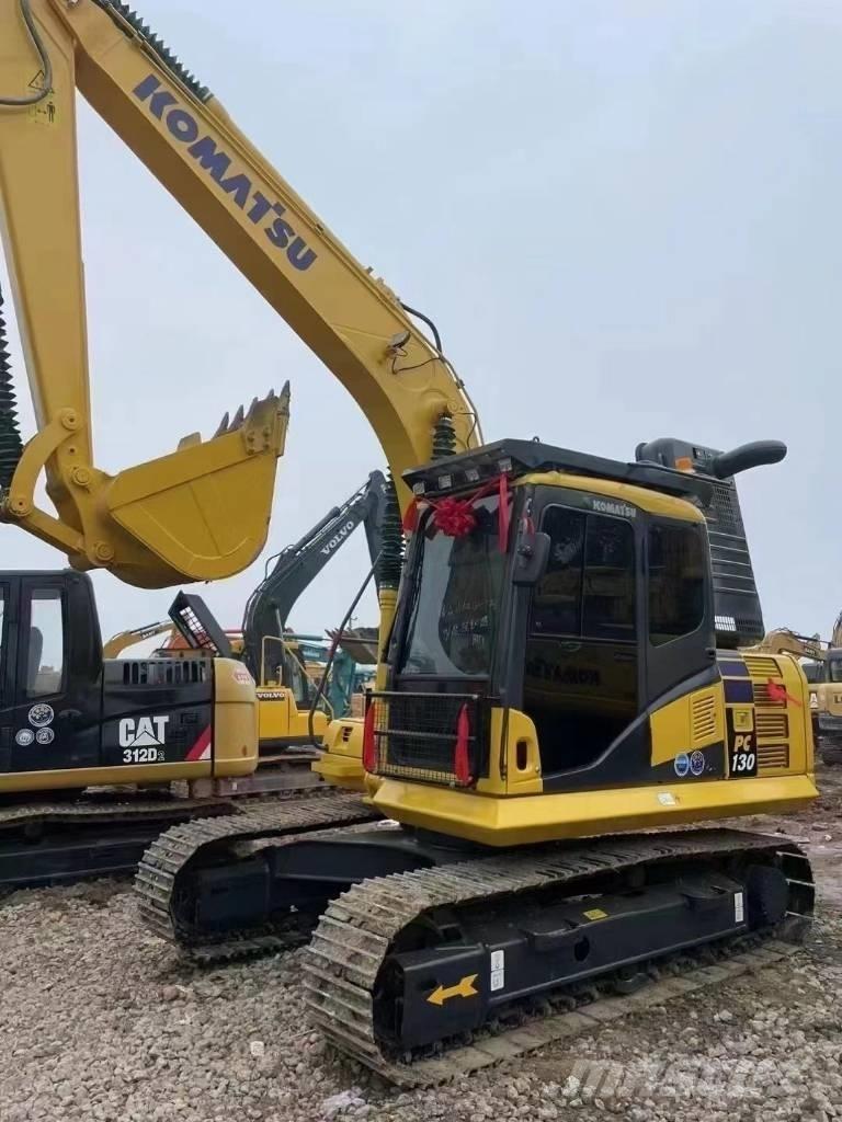 Komatsu PC 130-8 Bandgrävare