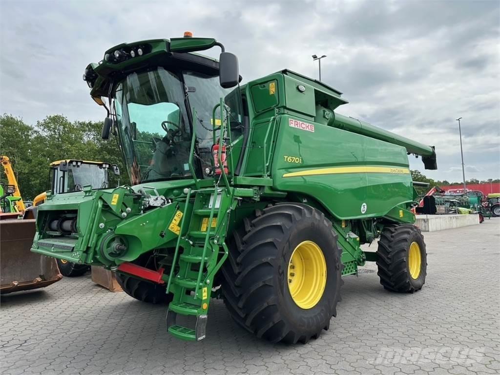 John Deere T 670 i Skördetröskor
