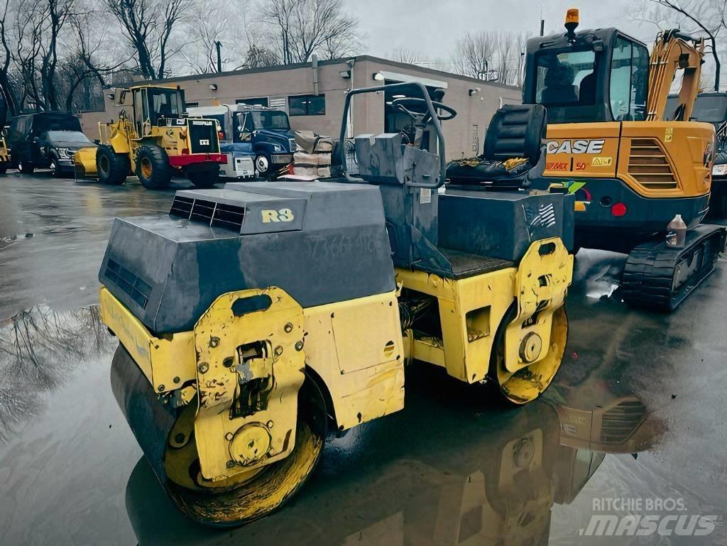 Bomag BW 100 AD-3 Tvåvalsvältar