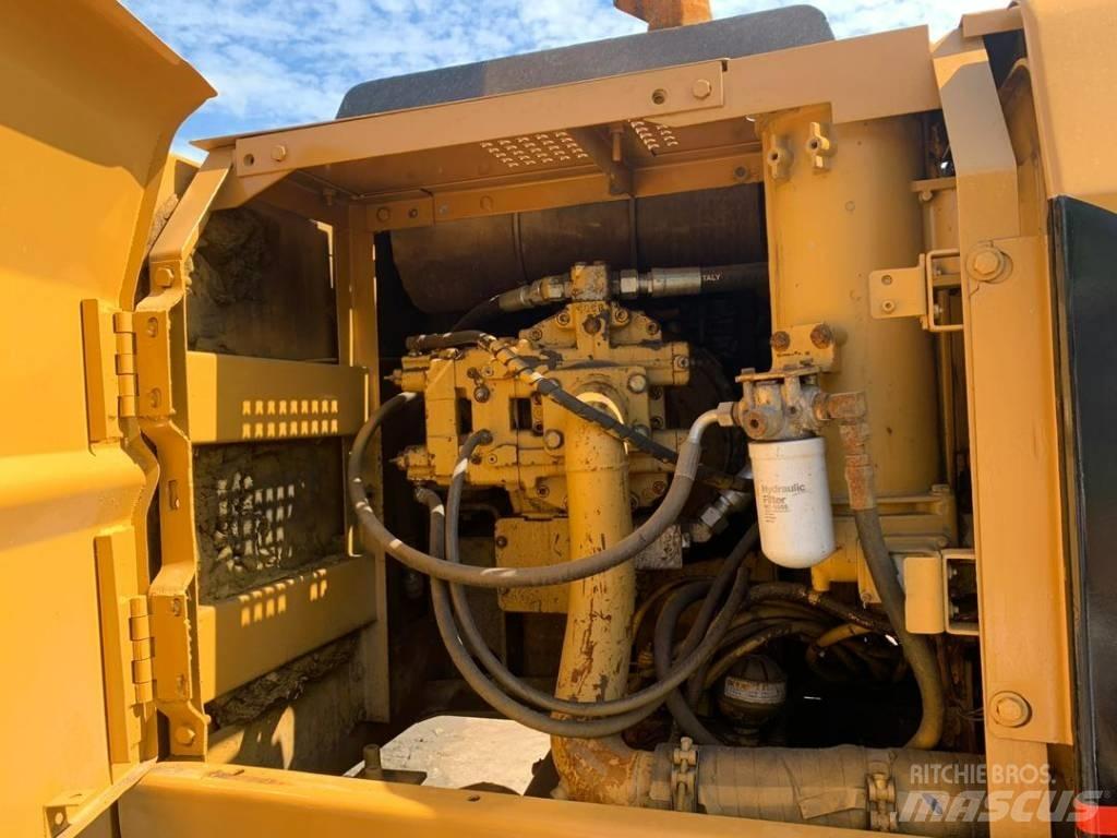 CAT 320BL Bandgrävare