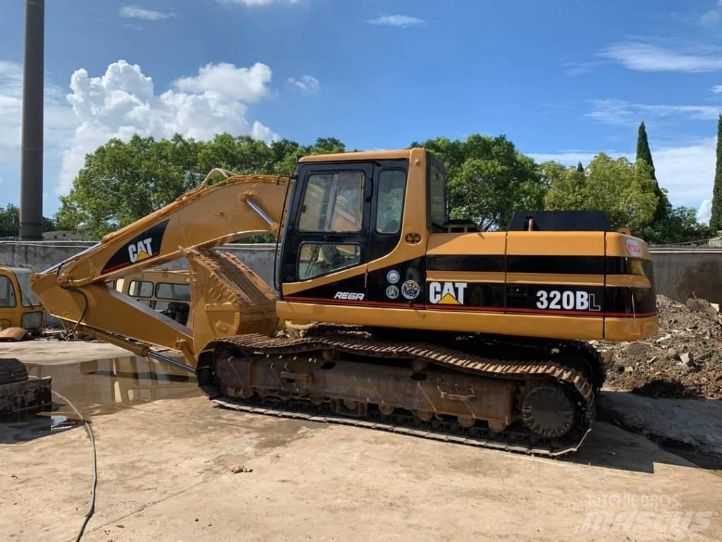 CAT 320BL Bandgrävare