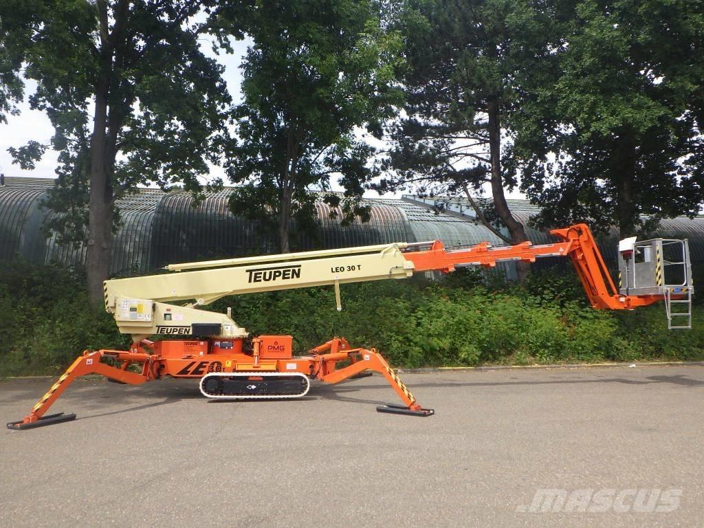 Teupen LEO30T Bomliftar