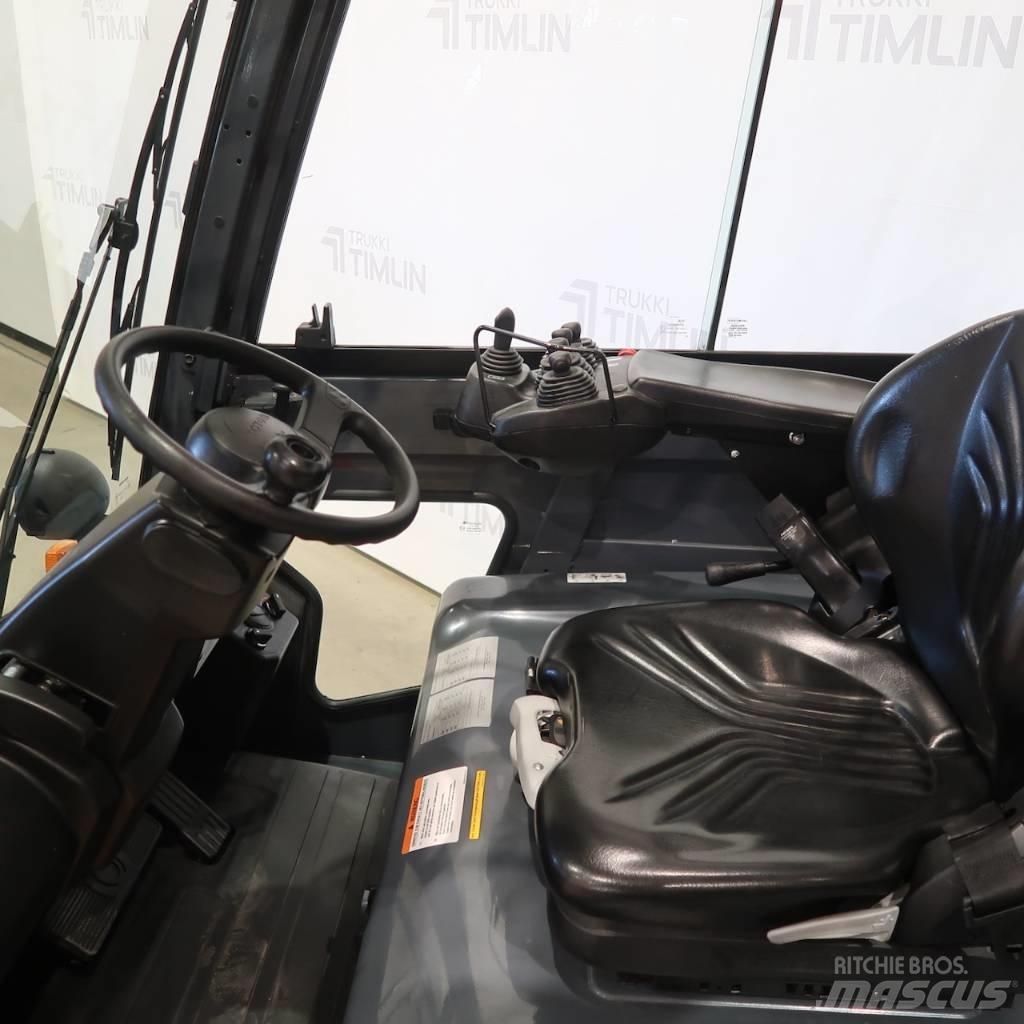 Toyota 8FBMT45 Elmotviktstruckar