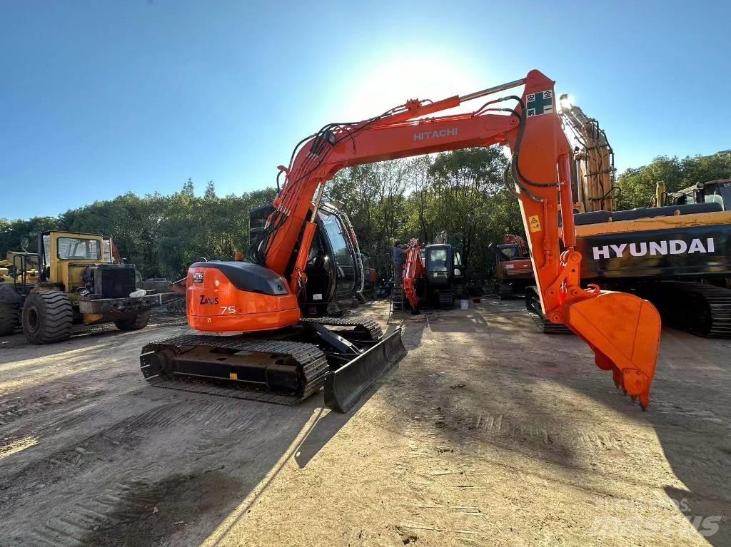Hitachi ZX 75 Bandgrävare