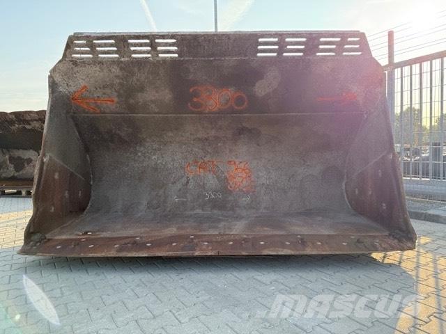 CAT 966 H do remontu Skopor