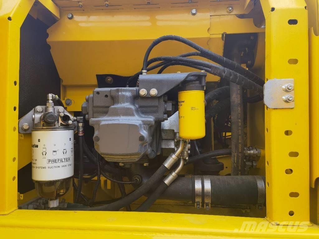 Komatsu pc200-8 Bandgrävare