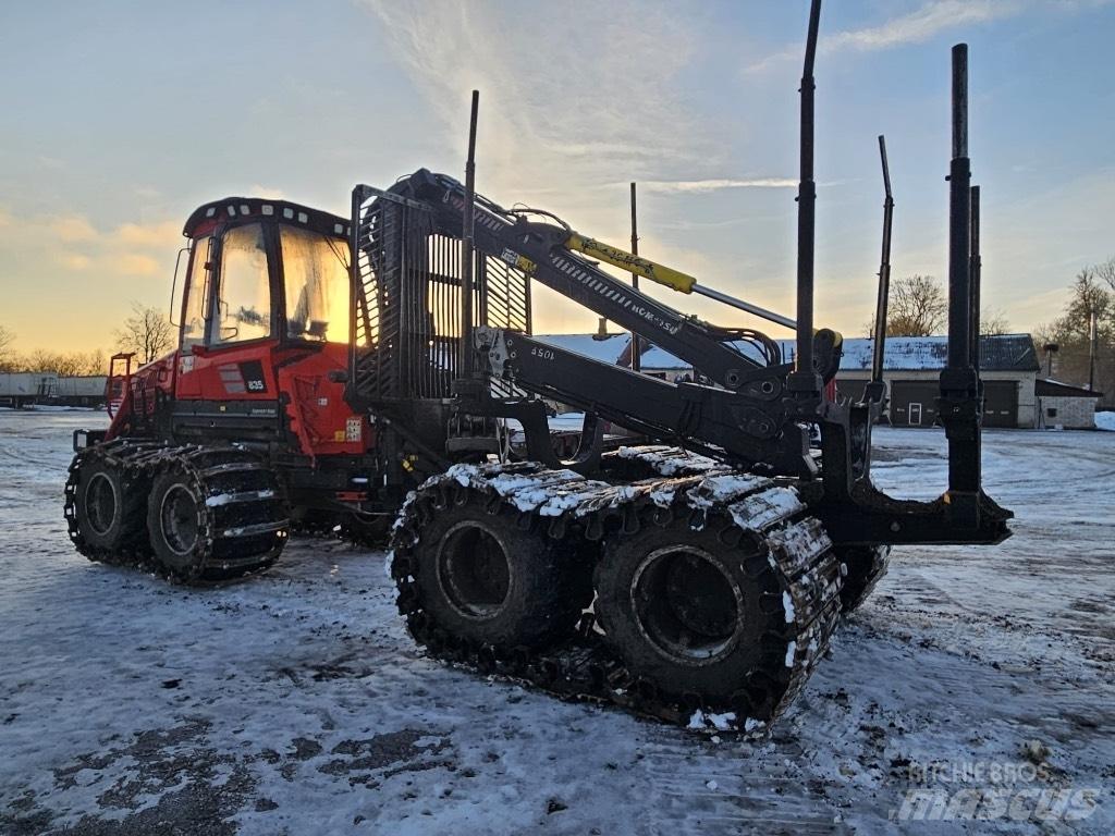 Komatsu 835 Skotare