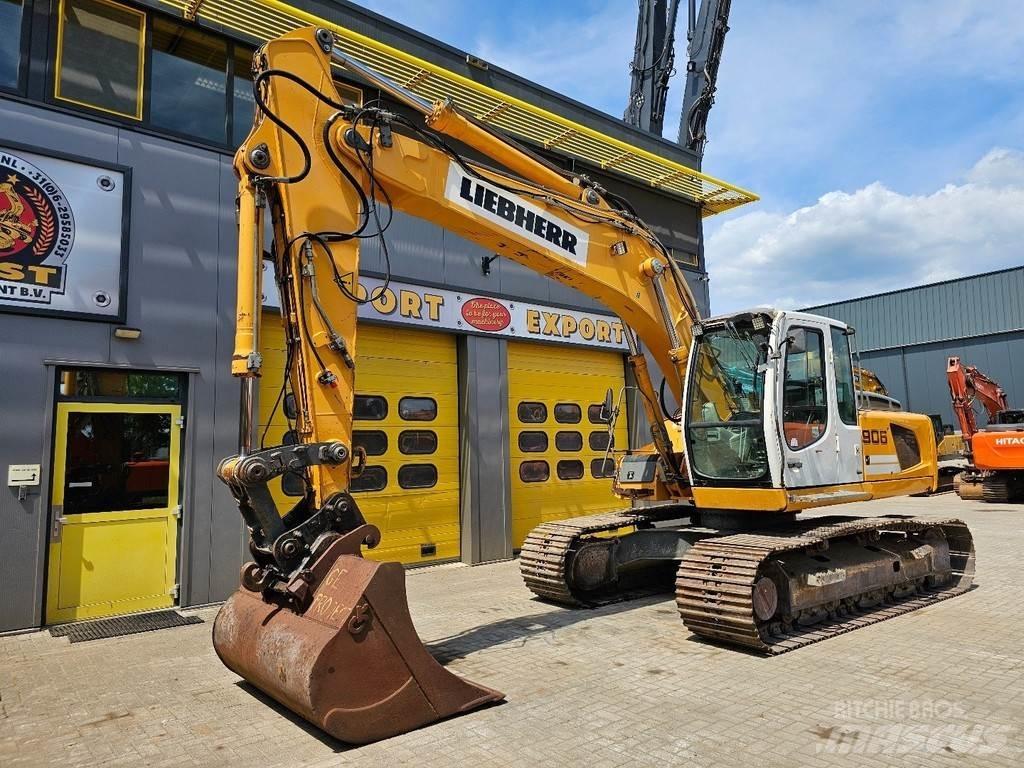 Liebherr 906 Bandgrävare