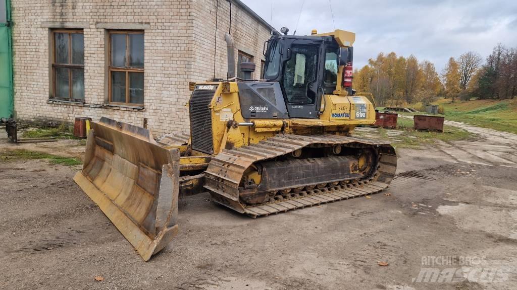 Komatsu D 61 PX-15 Bandschaktare