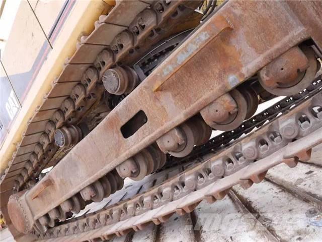 CAT 345 B L Bandgrävare