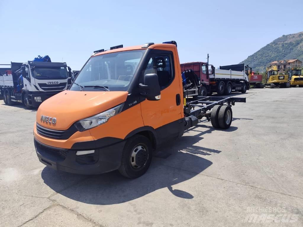 Iveco Daily 35-140 Kranbilar