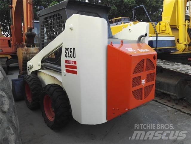 Bobcat S 250 Kompaktlastare