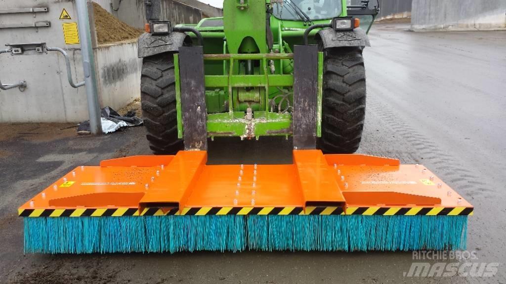M3 Broom Sweeper SI Sopmaskiner