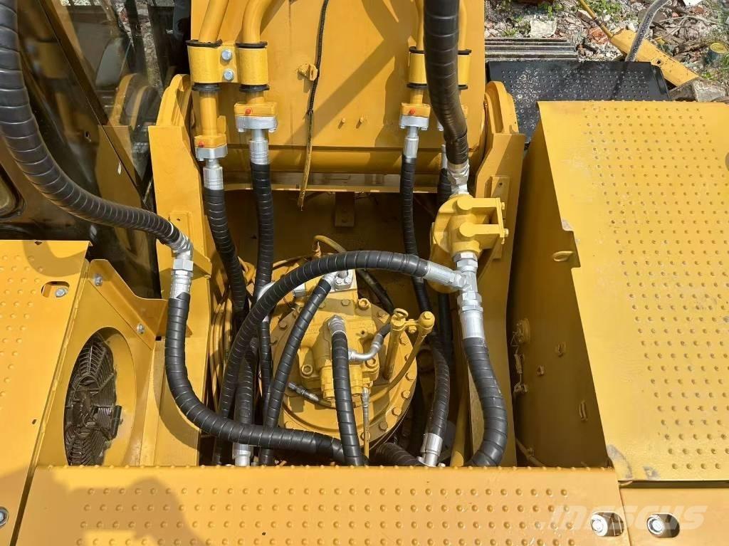 CAT 330DL Bandgrävare