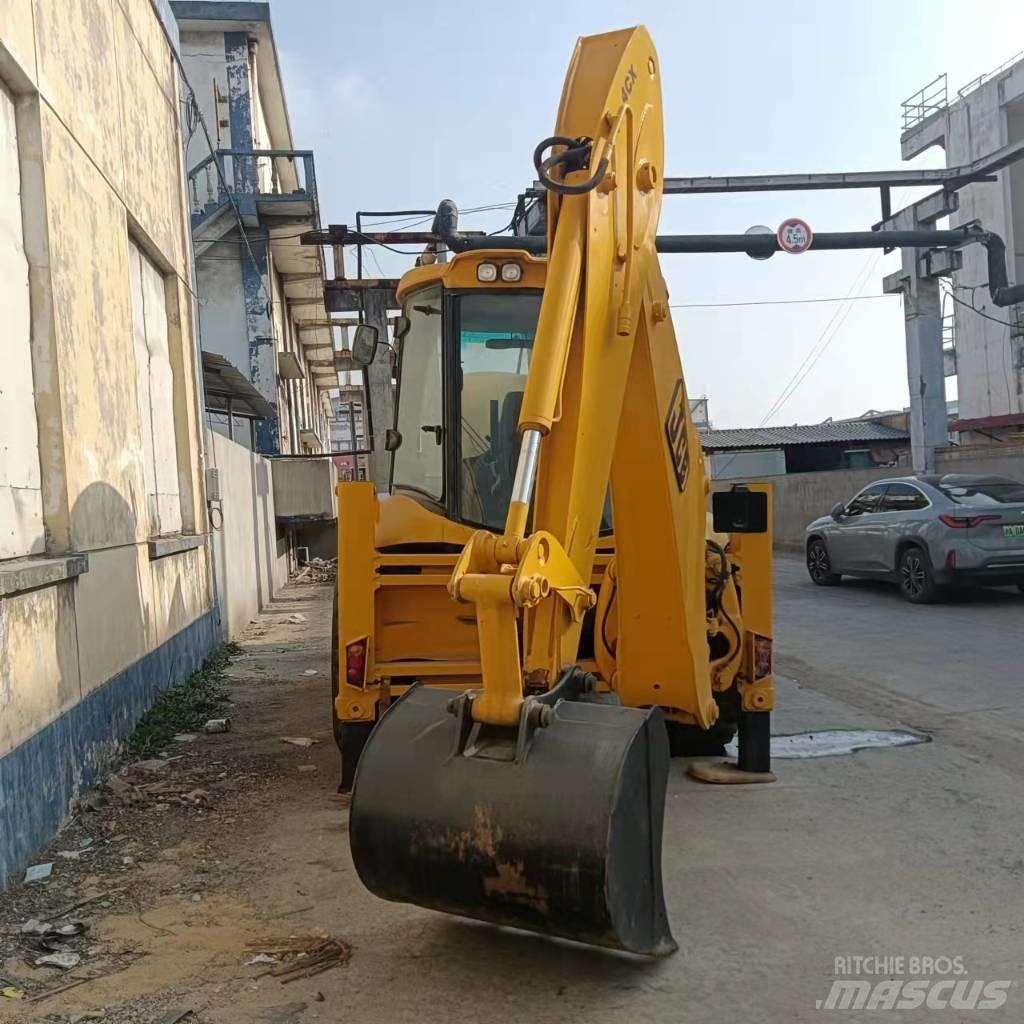 JCB 4CX Grävlastare