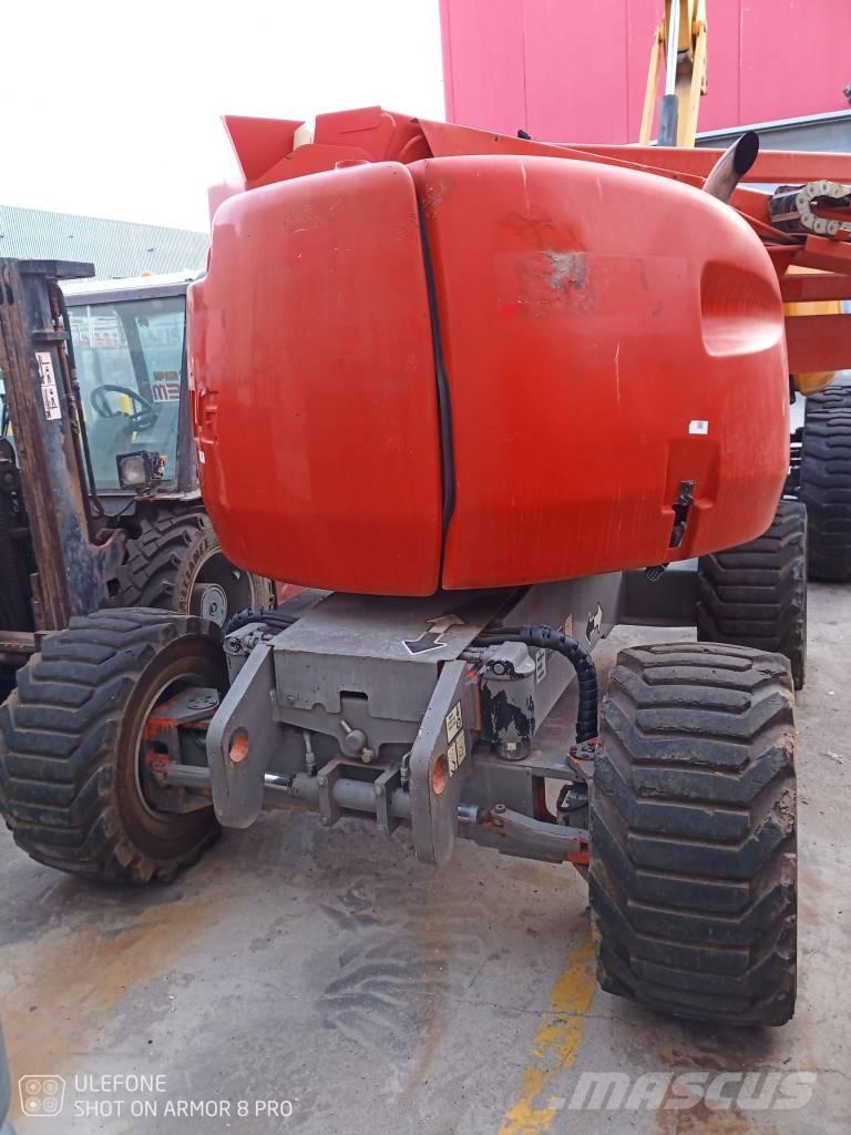 JLG 450 AJS II Bomliftar