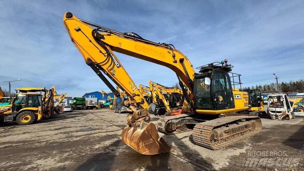 JCB JS 220 LC Bandgrävare