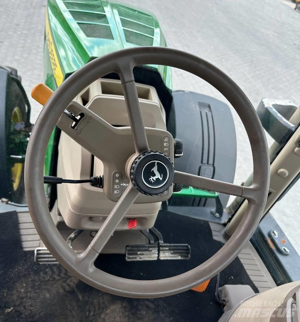 John Deere 7230 R Traktorer