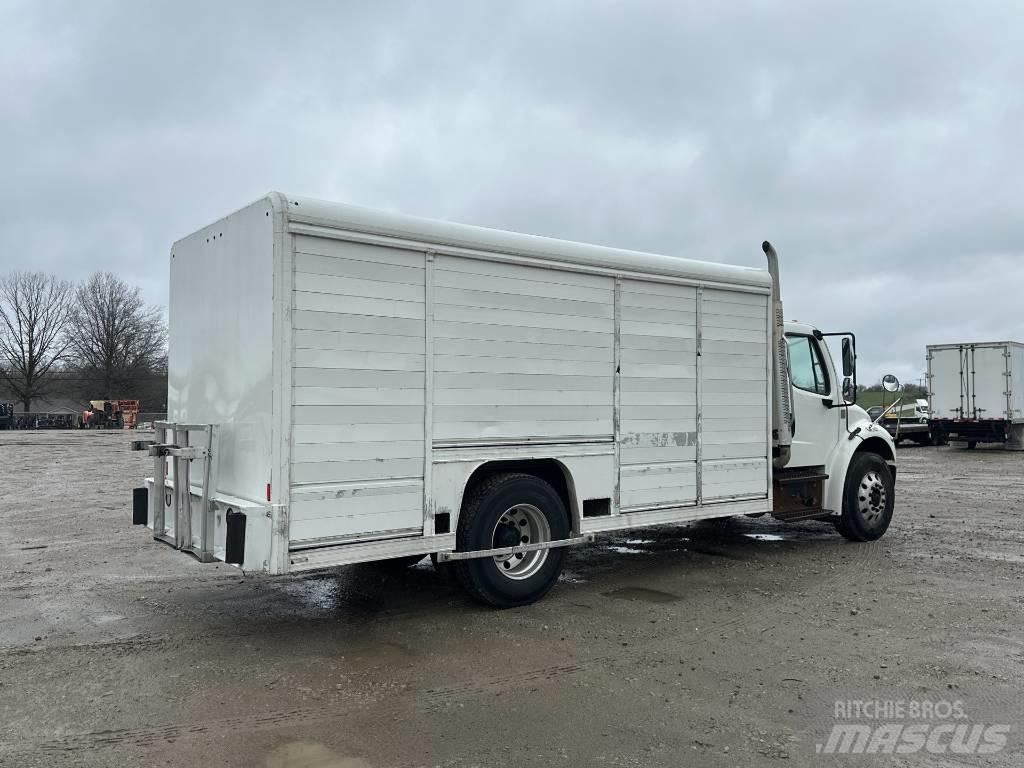 Freightliner M2 Lastbilar för dryckesleveranser