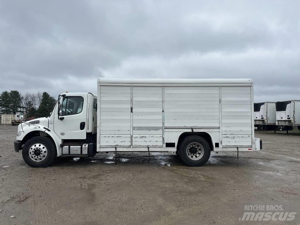 Freightliner M2 Lastbilar för dryckesleveranser