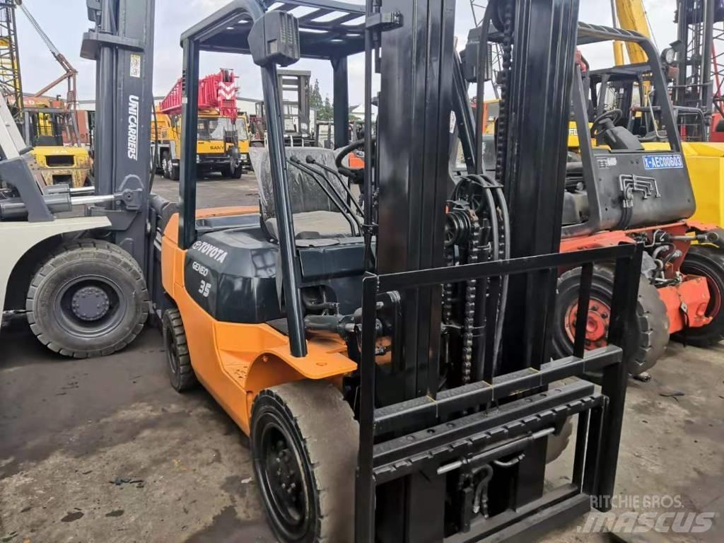 Toyota 3.5 ton Dieselmotviktstruckar