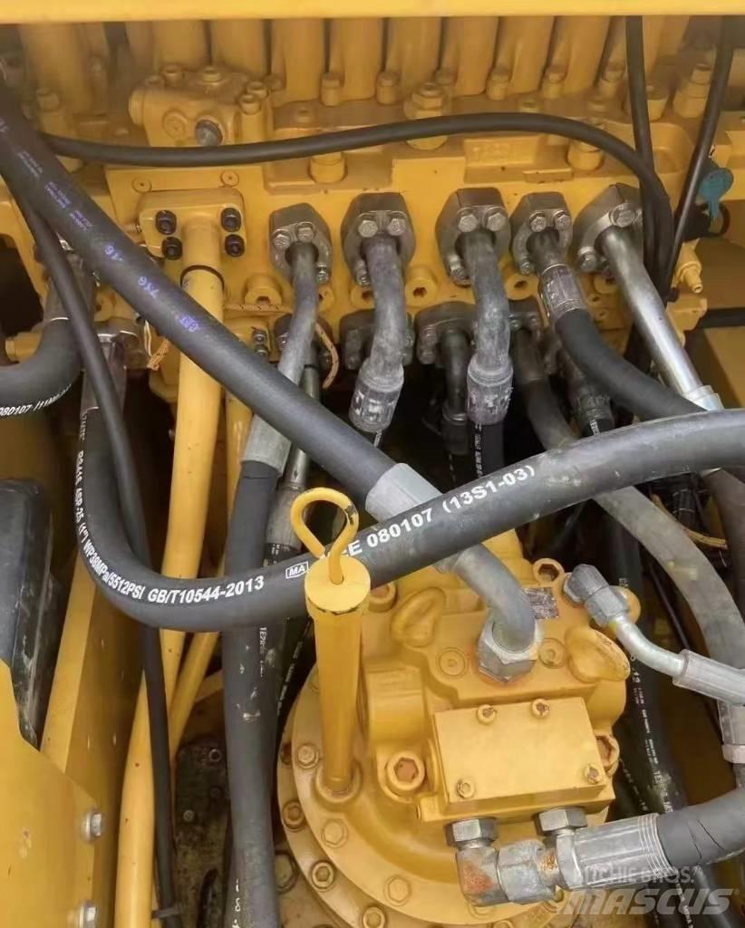CAT 320 D Bandgrävare