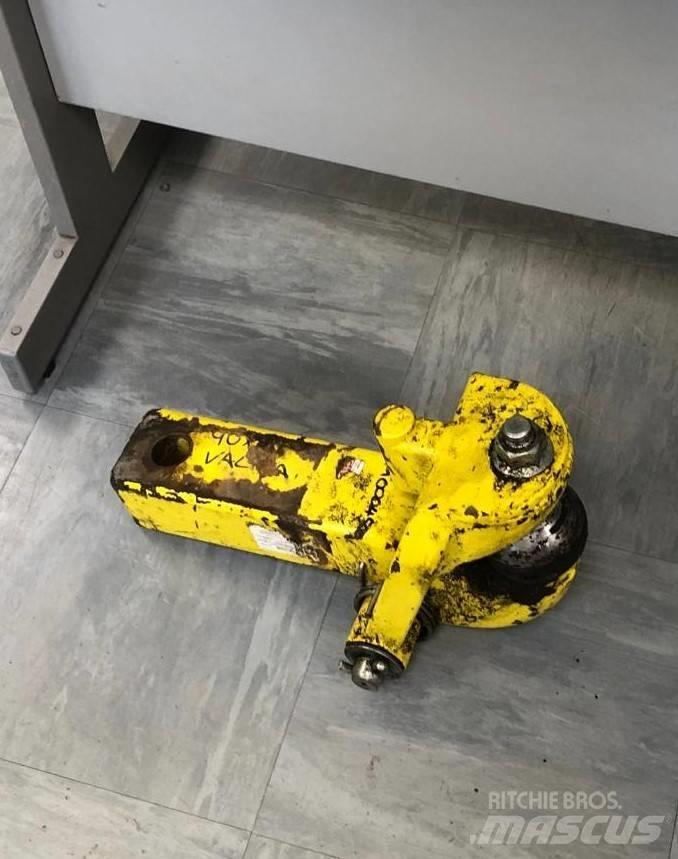 Lynx K80 BALL HITCH Övriga traktortillbehör
