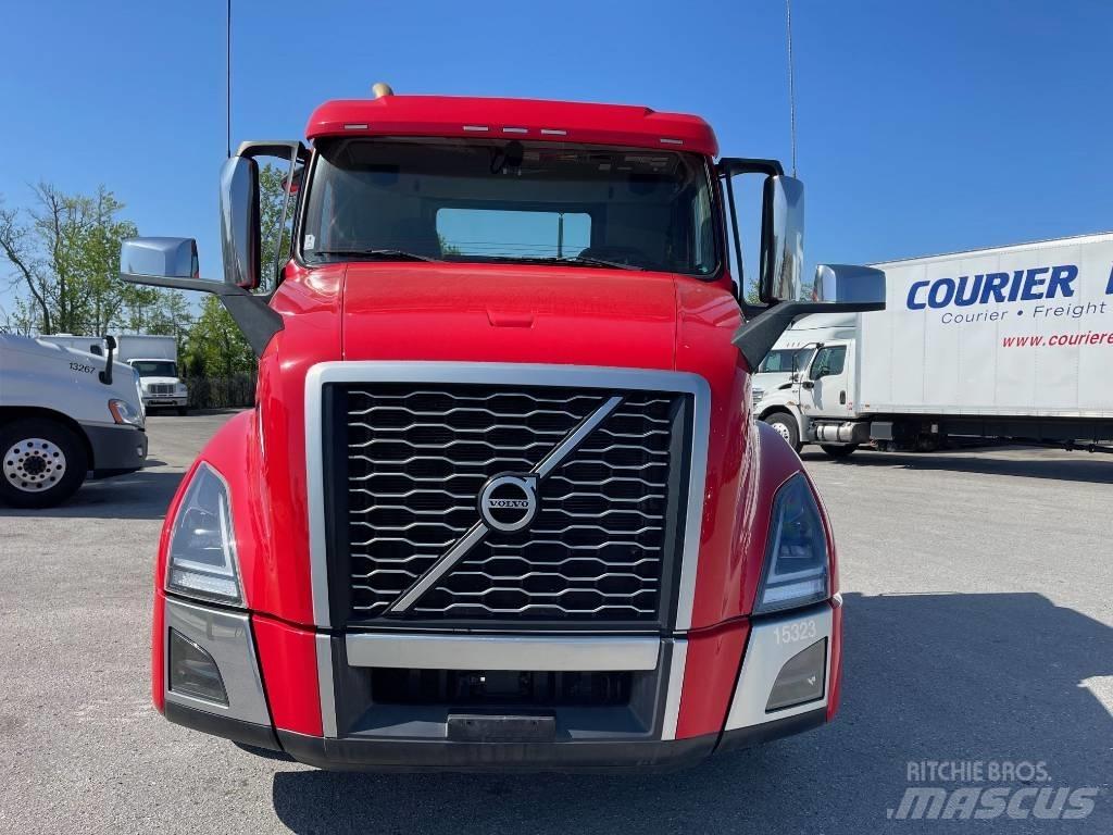 Volvo VNL64T300 Dragbilar