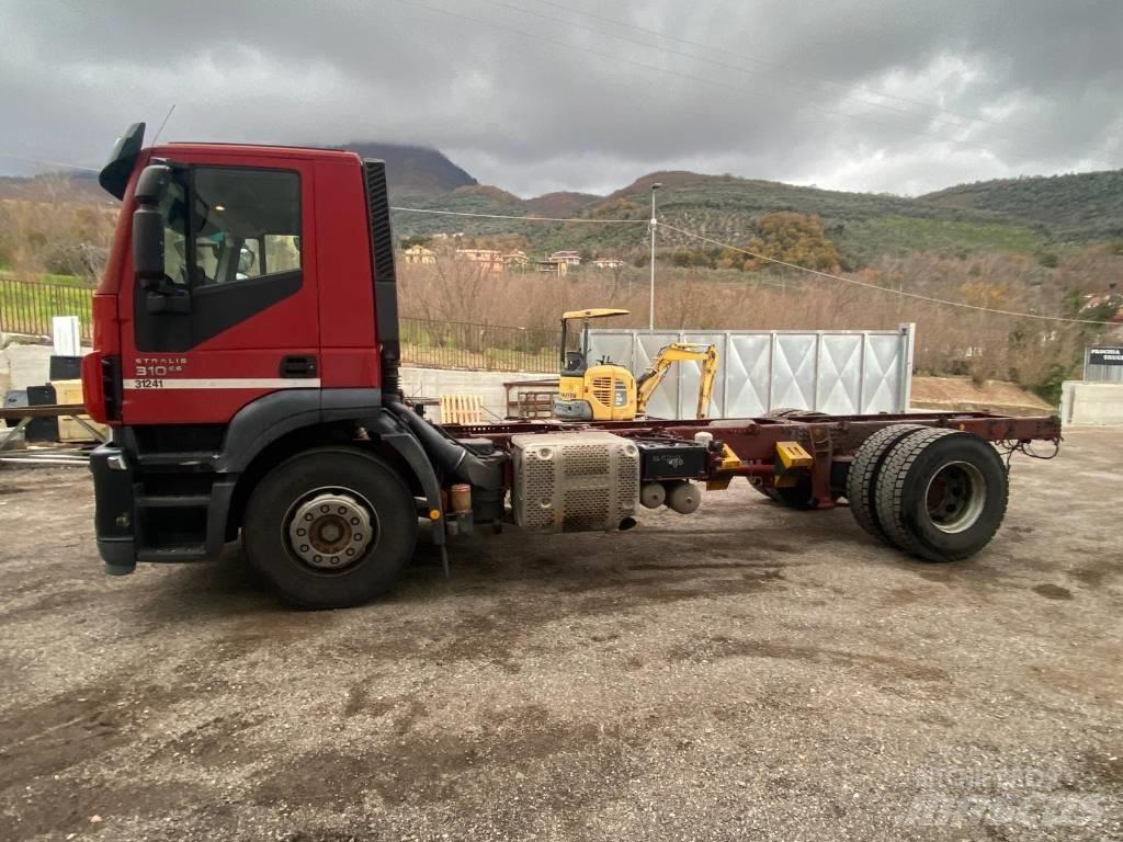 Iveco STRALIS 190S31 Biltransportbilar