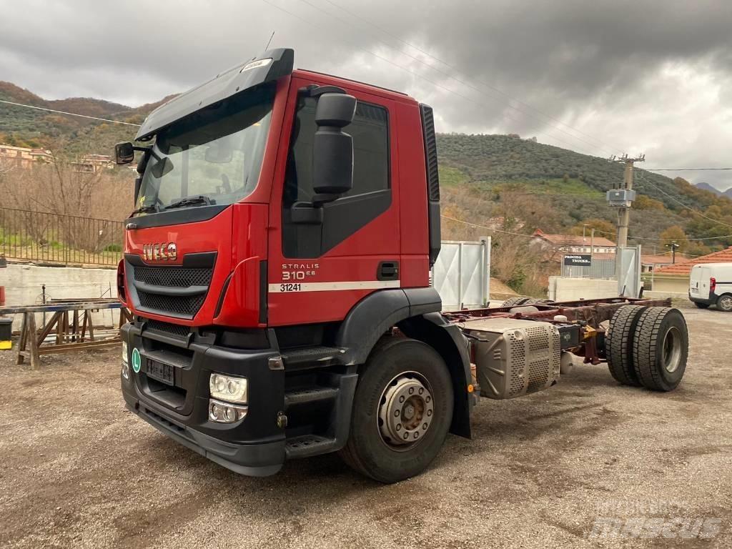 Iveco STRALIS 190S31 Biltransportbilar