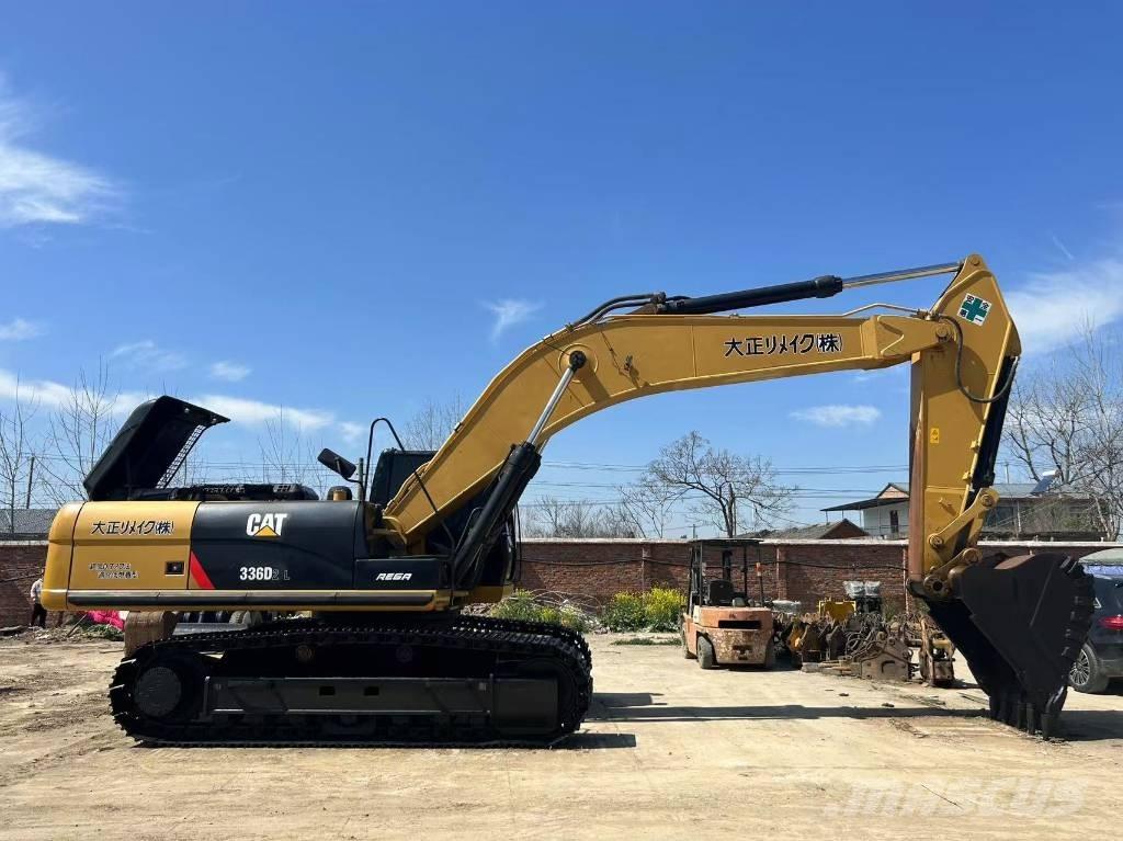 CAT 336 D Bandgrävare