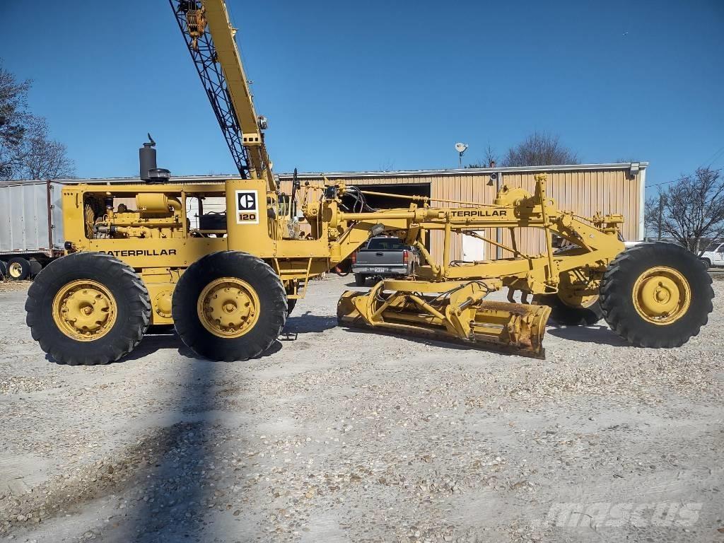 CAT 120 Väghyvlar