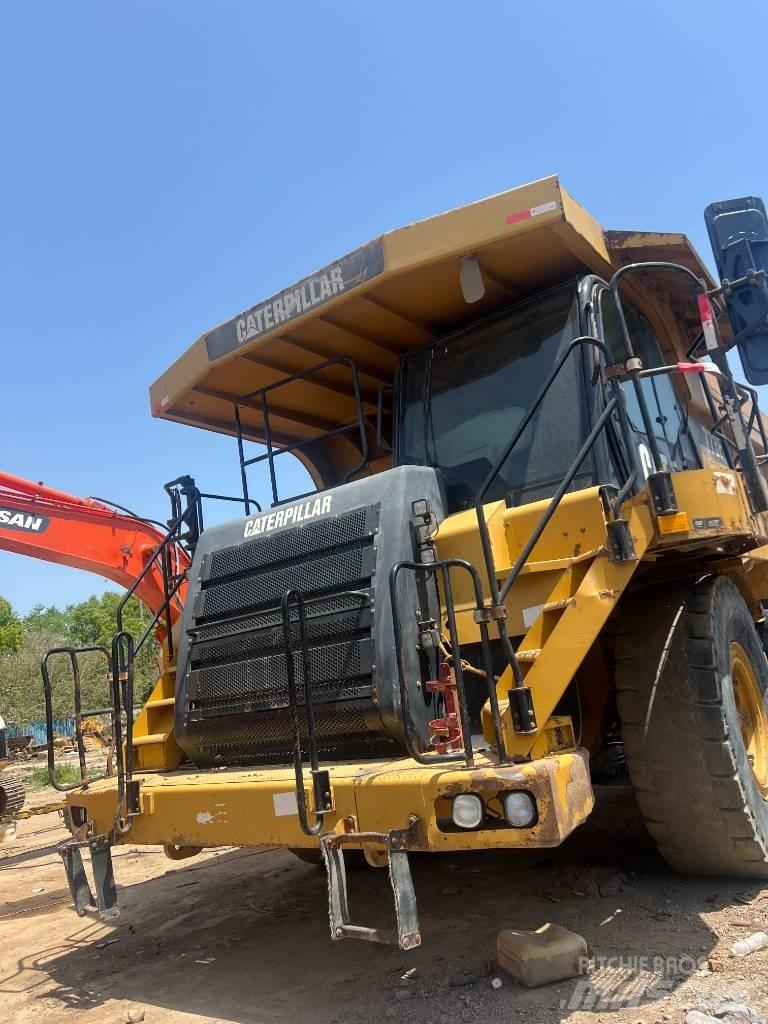 CAT 773E Midjestyrd dumper