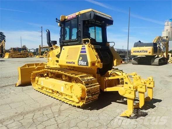 Komatsu D51EXi-24 Bandschaktare