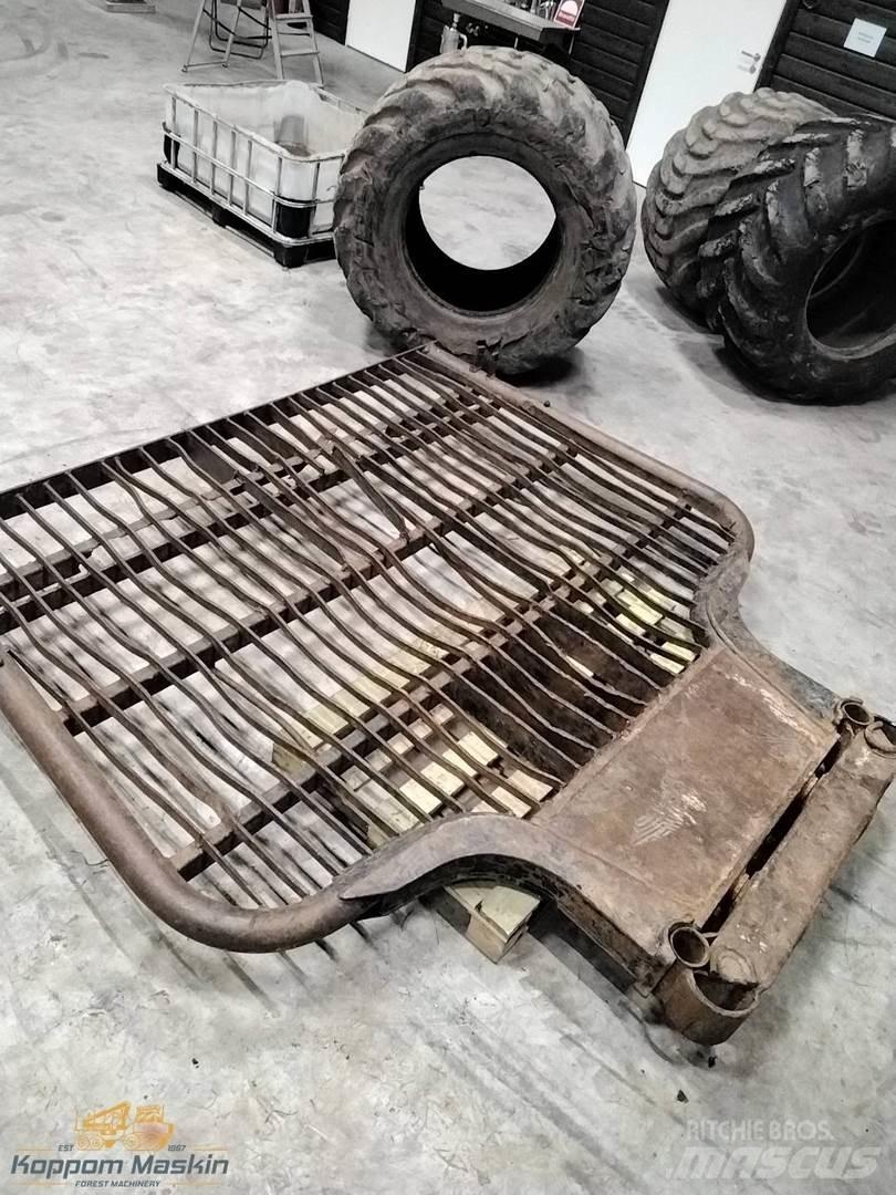 John Deere 1110 Redskap till skogsmaskiner